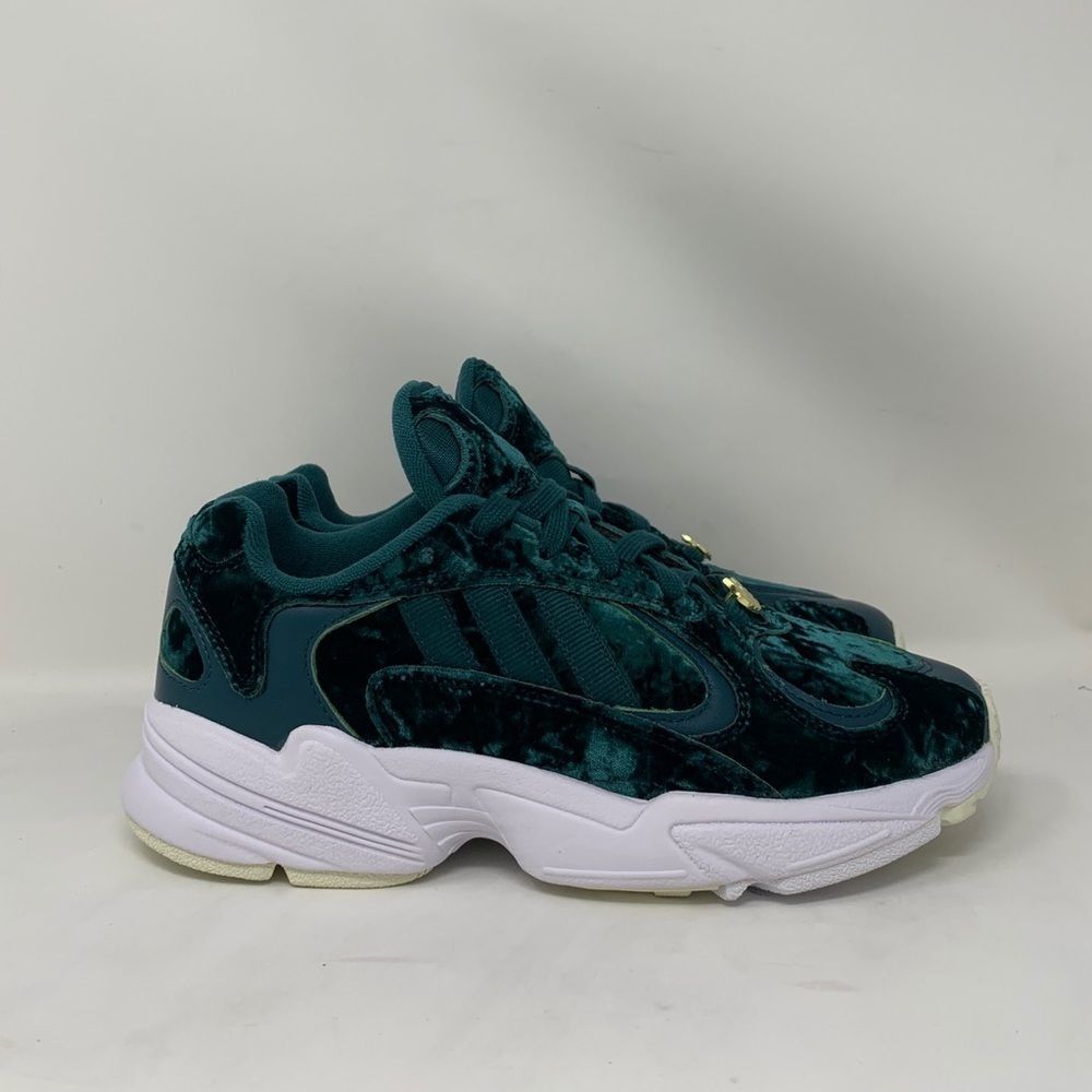 Adidas Yung-1 Velvet Pack Hi Res Agua